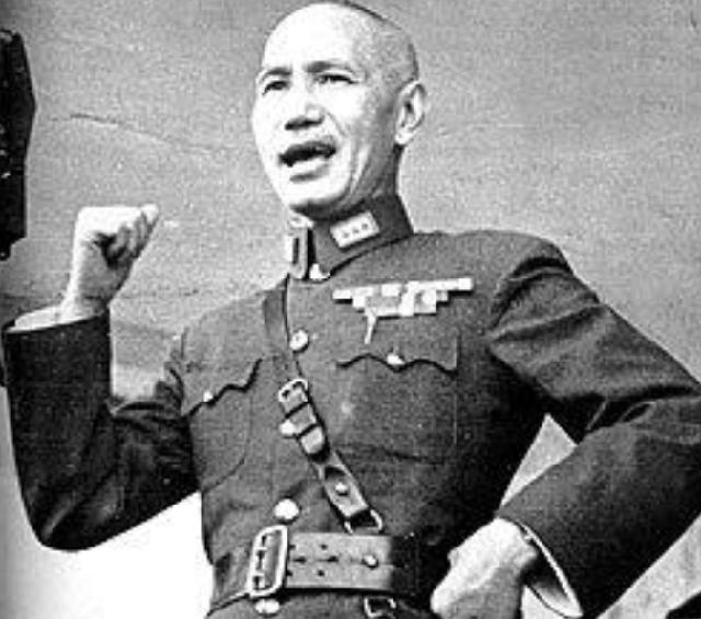 皖南事变爆发，叶挺面对蒋介石劝降，叶挺：请枪毙我，放过同志们