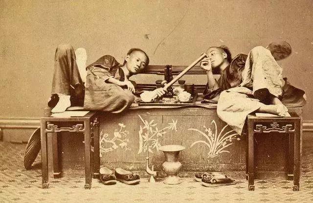 可怕的人类上瘾史解说,人类是如何对毒品上瘾的