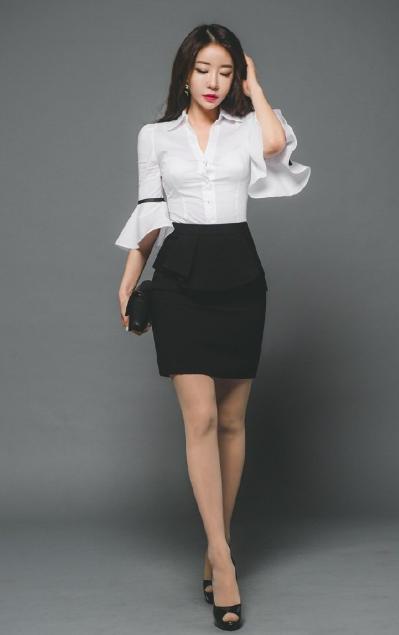 背仿大牌的包包尴尬吗,背高仿容易被看出来吗