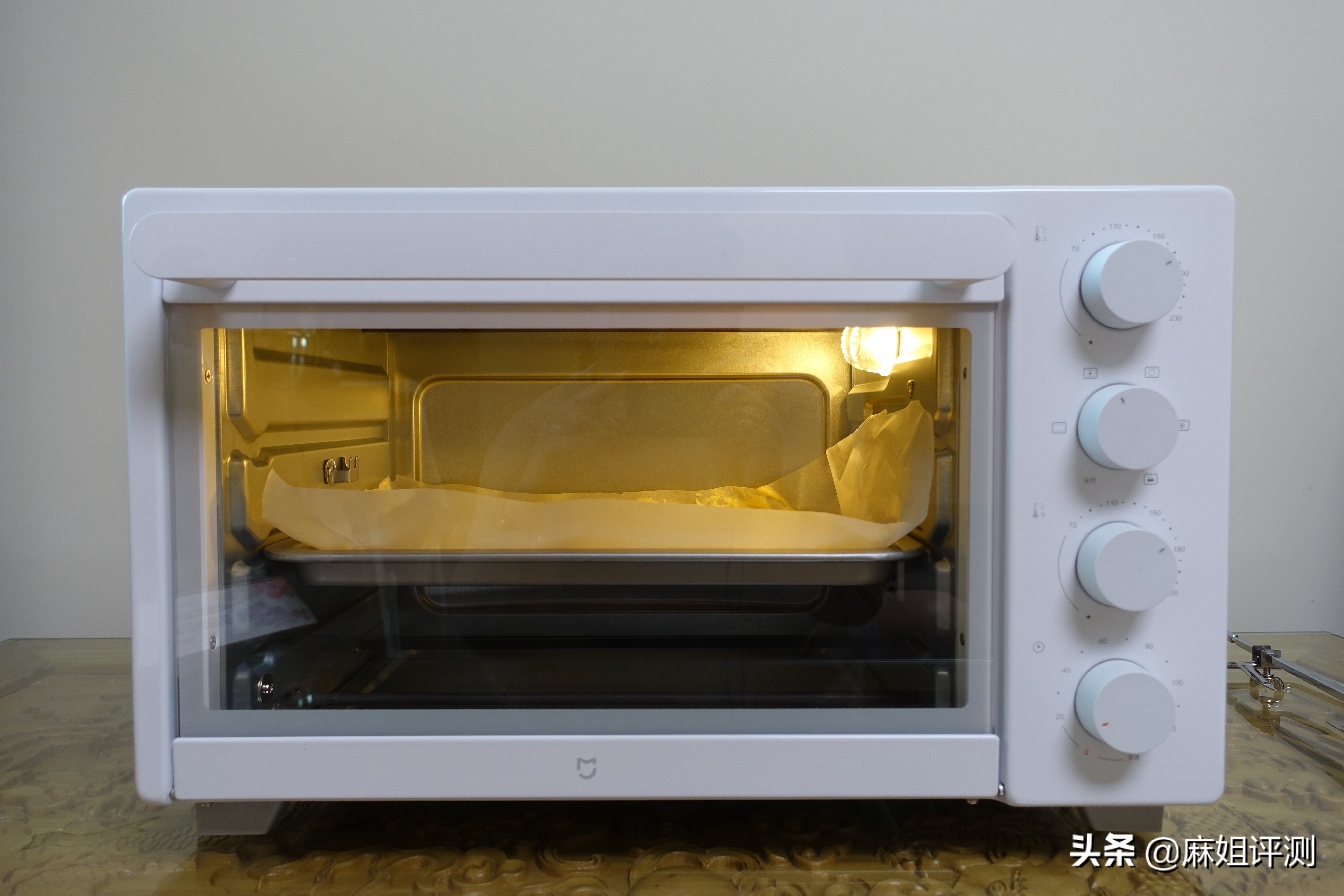 迷你烤箱和普通烤箱哪个更实用,家用烤箱值得买吗