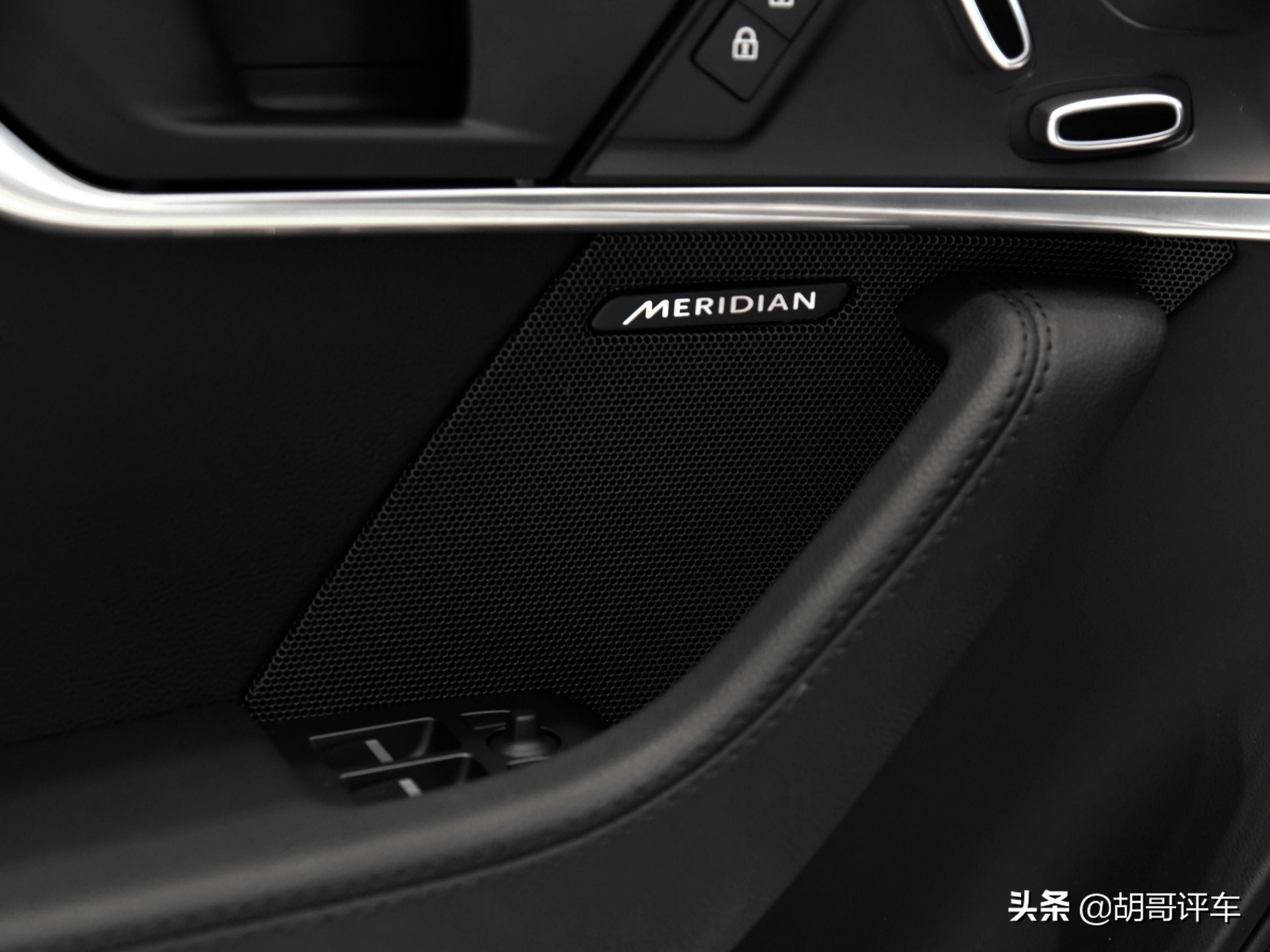 新款敞篷捷豹f-type,油耗低且拉风的车