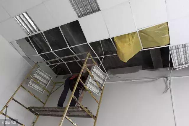 石膏板吊顶与铝扣板吊顶价格比较,铝扣板吊顶和石膏板吊顶价格对比