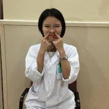 面瘫康复训练方法，八个小步骤