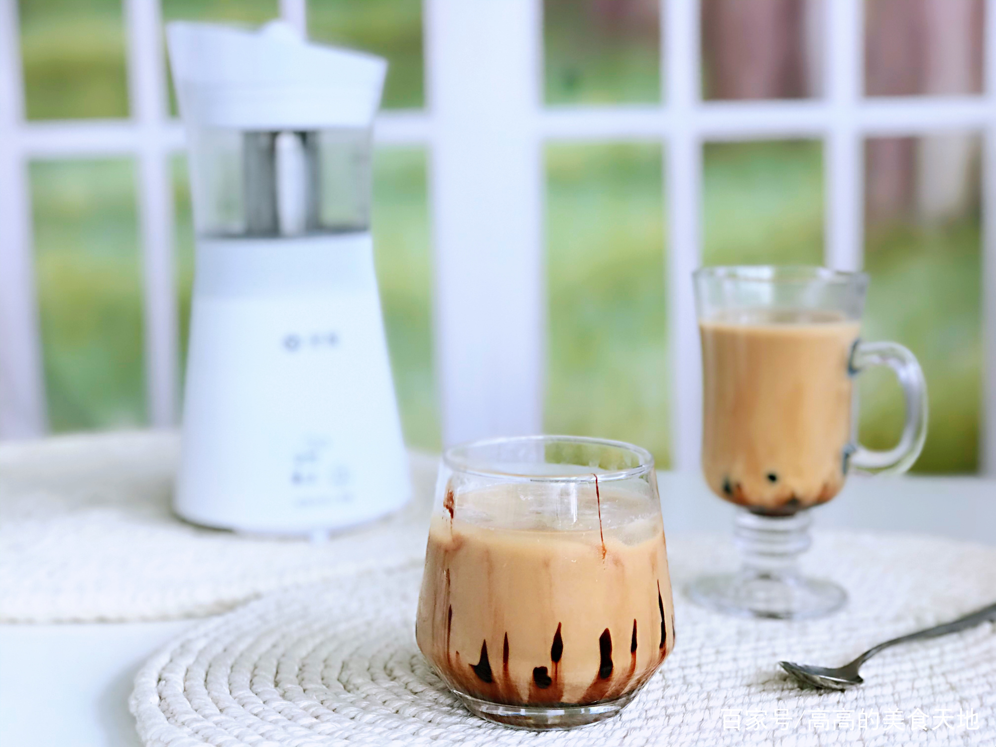 奶茶怎么做又简单又好喝100%成功,奶茶怎么做才香浓好丝滑低成本