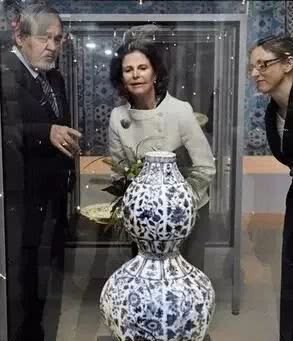 鐩涗笘涓浗缁忓吀浼犳壙,鐩涗笘涓浗鐡峰櫒