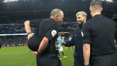 他是老马前女婿，也是梅西好基友，英超进球追平亨利却一直被低估