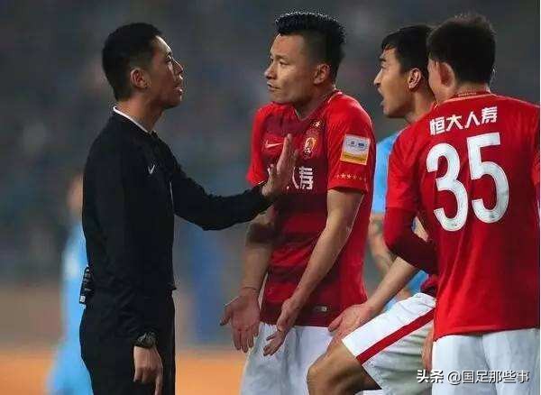 保利尼奥中超首次染红,保利尼奥卡瓦哈尔染红