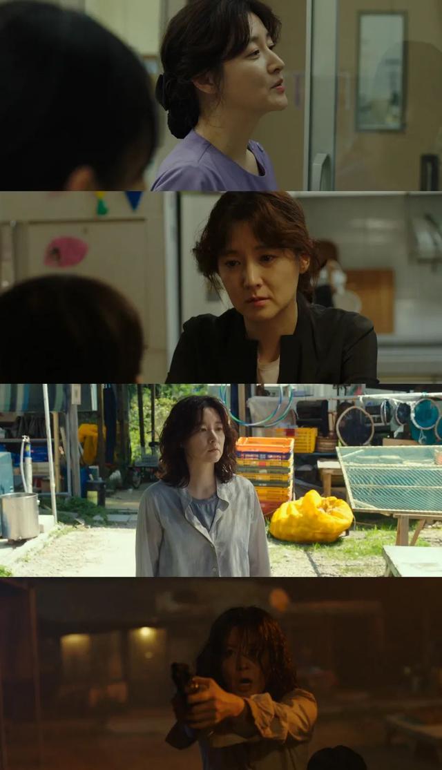 阔别十四年之久的她回来，主演了又一部《熔炉》......