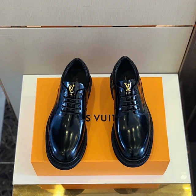 lv行政休闲皮鞋,lv行政皮鞋
