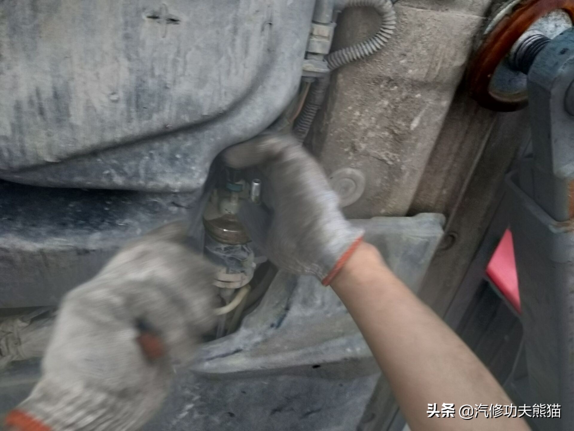 大众夏朗2.0t三代烧机油解决方法,大众夏朗1.8t烧机油