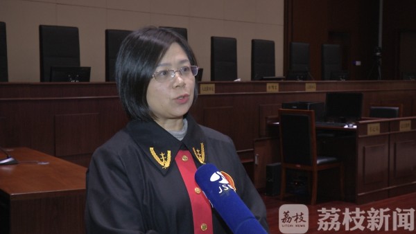 有他在,外面的水泥黄沙别想进小区!南京某高档小区沙霸栽了