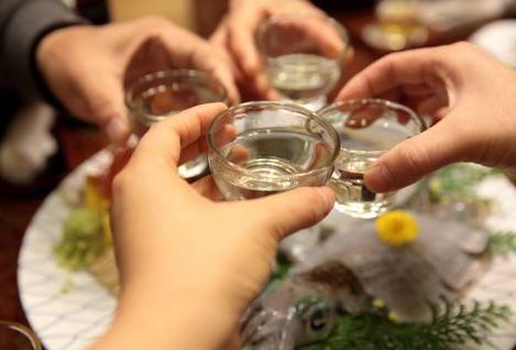 醋解酒最快最有效的方法,揭秘那些骗了我们多年的解酒方法