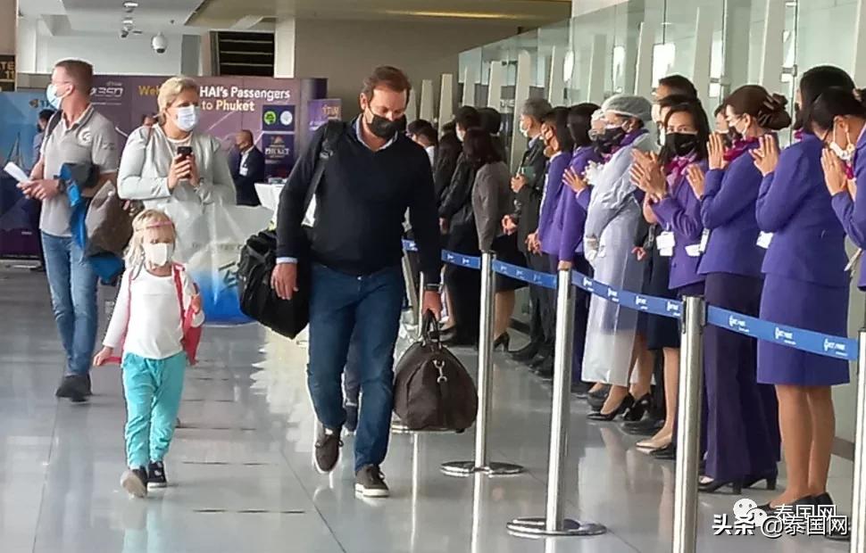 普吉五千多阳性！当局：为了百亿旅业创收，患者自己在家隔离就好