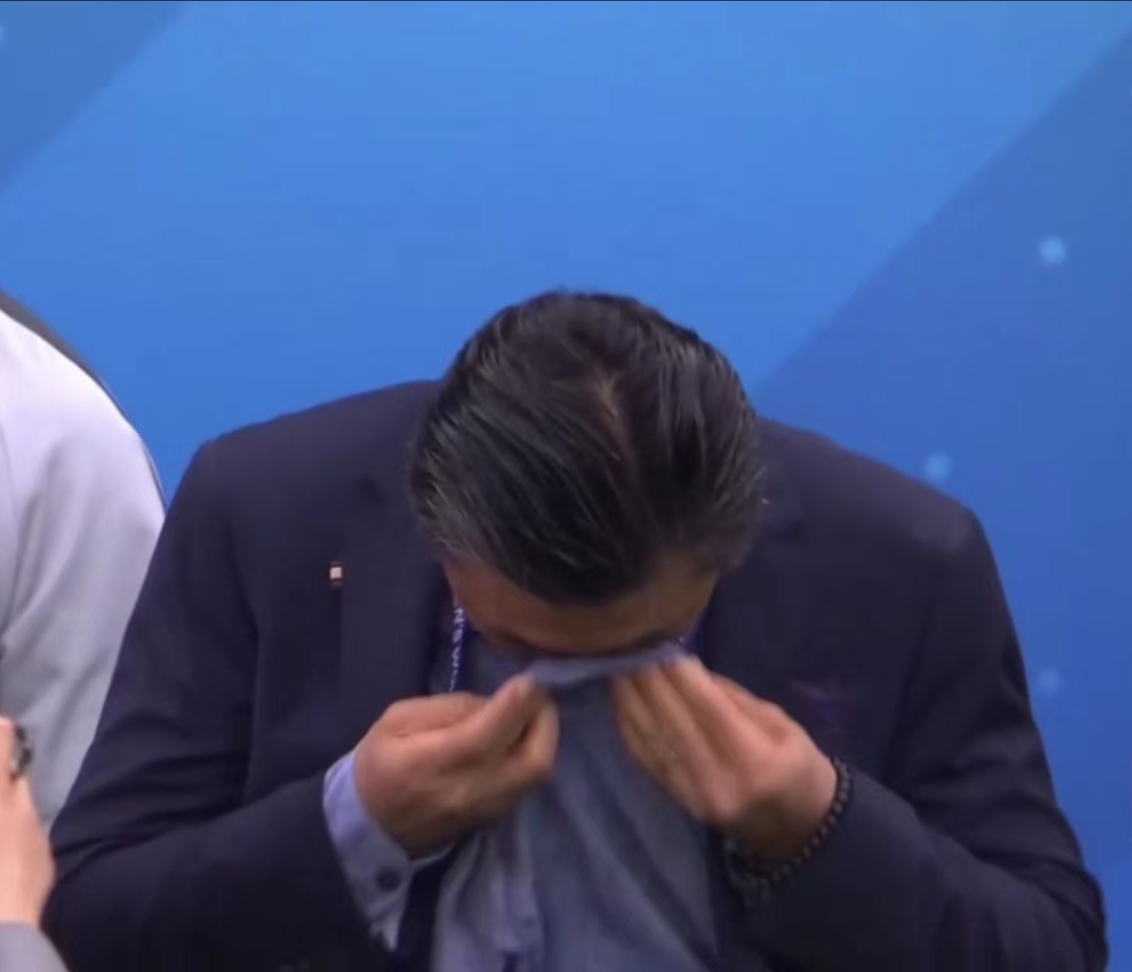 中国女足首战惨败贾秀全主动揽责,贾秀全对女足夺冠后的评价