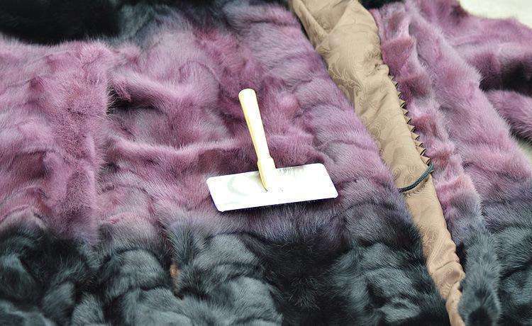 机洗完衣服发现全是毛絮，洗衣机的小机关要打开，之后不用烦了