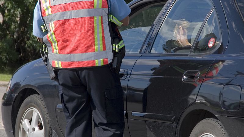 汽车贴膜后影响上牌吗,汽车贴膜贴的不好能退吗