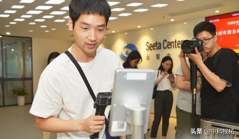 微博大v评价狂飙,微博大v转发