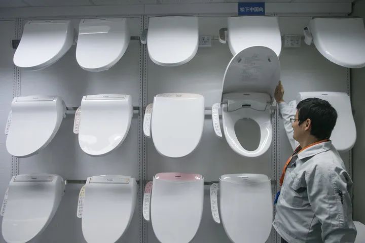 好好的中国品牌,为啥要说日本话?