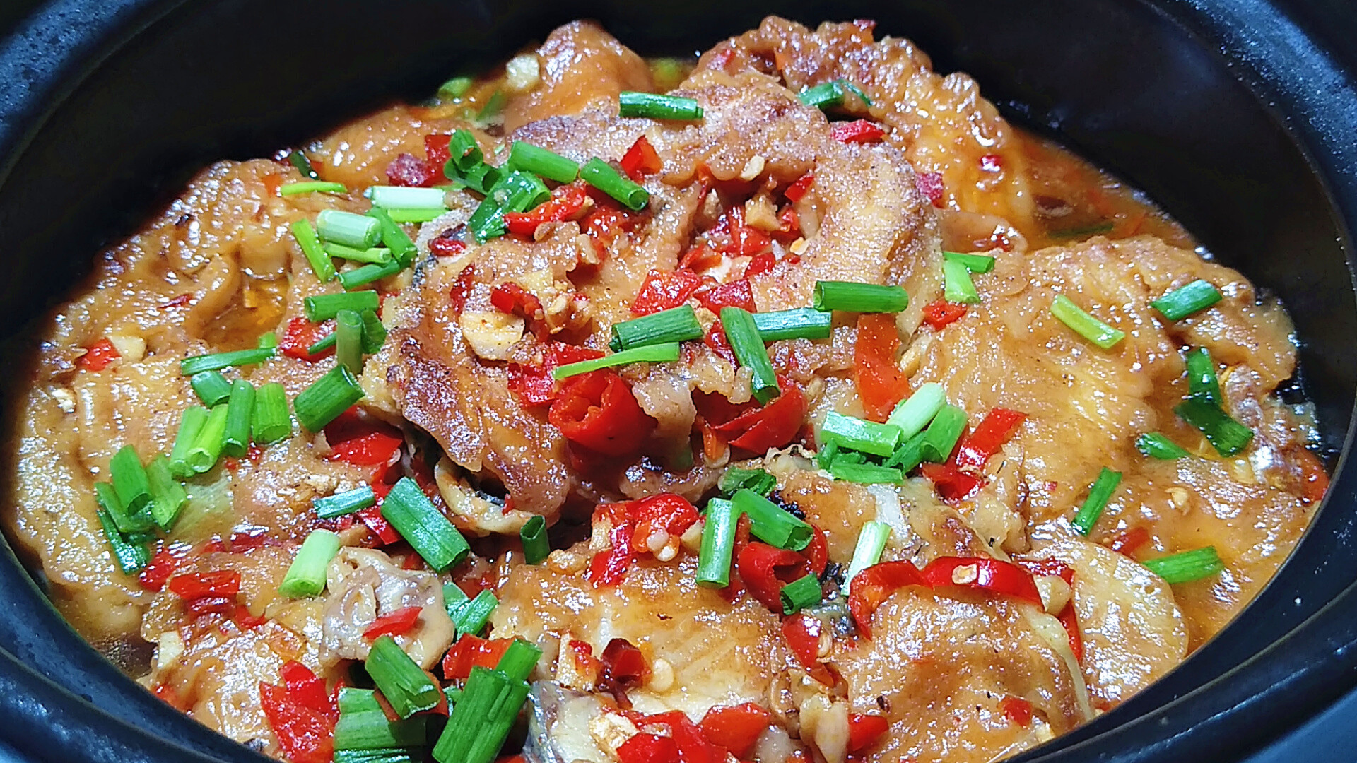 酸菜鱼的家常做法草鱼加豆腐,红烧草鱼焖豆腐的家常做法视频