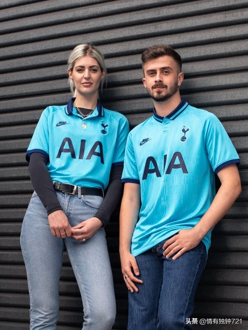 足坛最新消息迪马利亚,内马尔梅西c罗暖心时刻