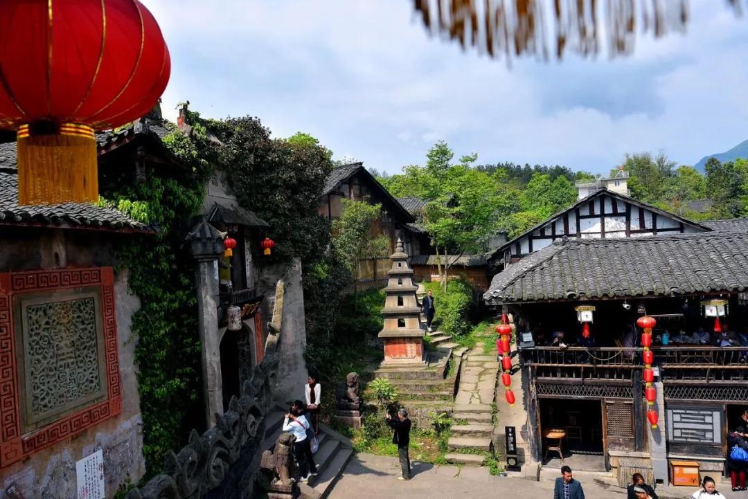 又是人间四月天踏青赏花正当时,正是人间芳菲时