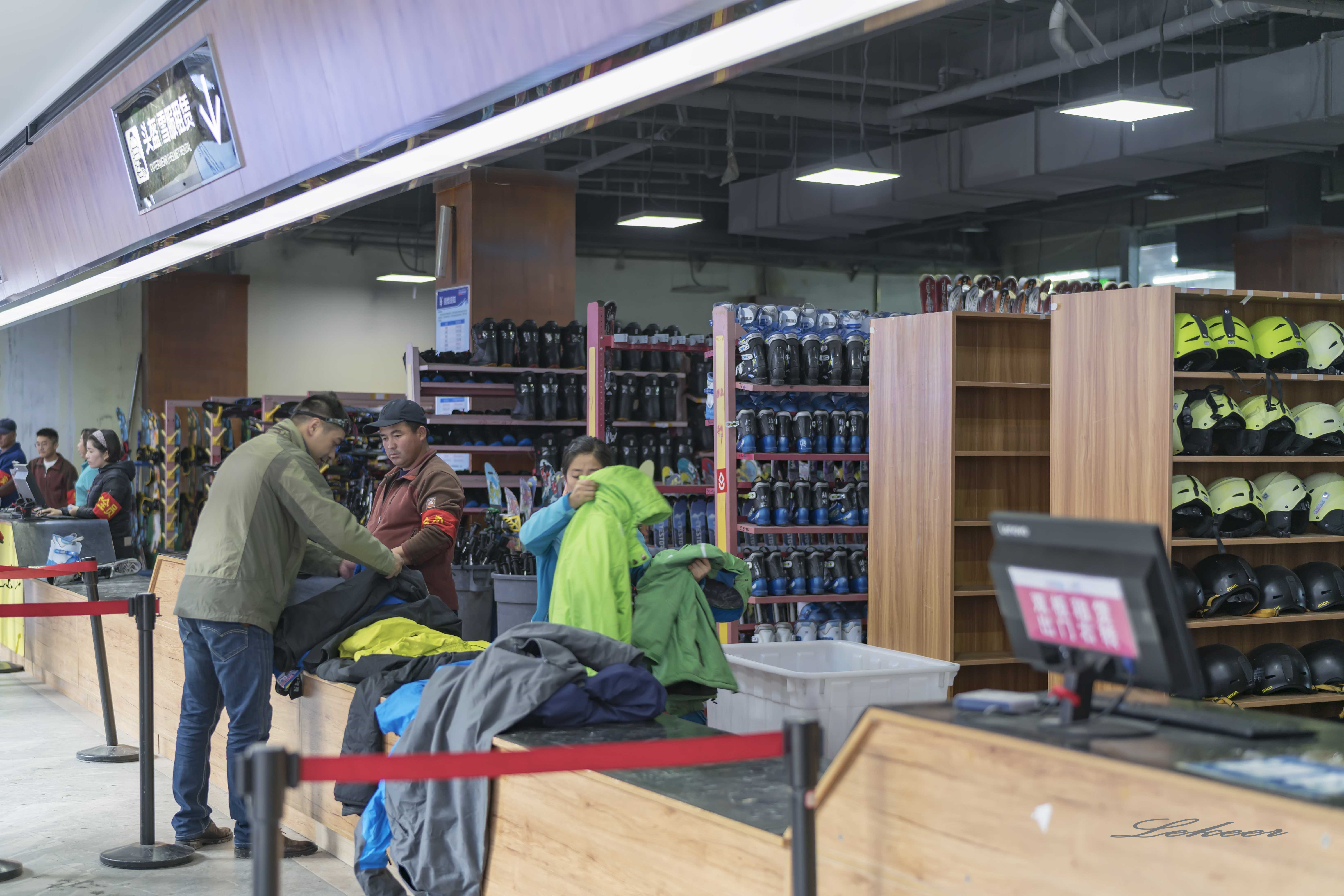 国内最顶级滑雪场,国内最顶级的滑雪场在哪