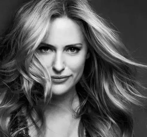 因为卫生棉条被截肢,女星因为卫生巾截肢