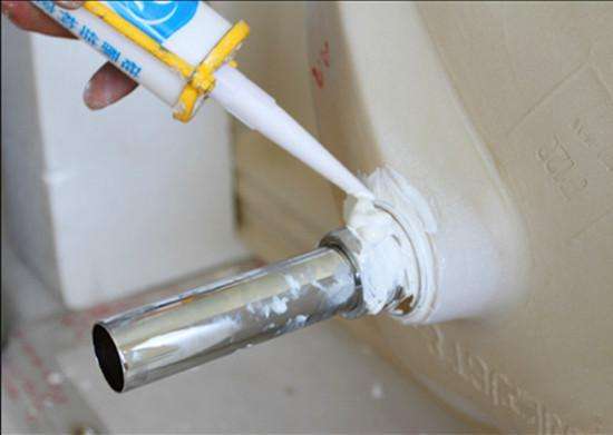 高温下玻璃怎么会发黑,玻璃时间久白蒙蒙的如何处理