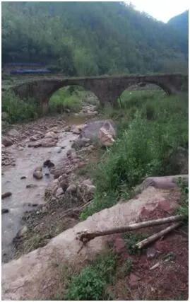 茶马古道马蹄坑,茶马古道篇