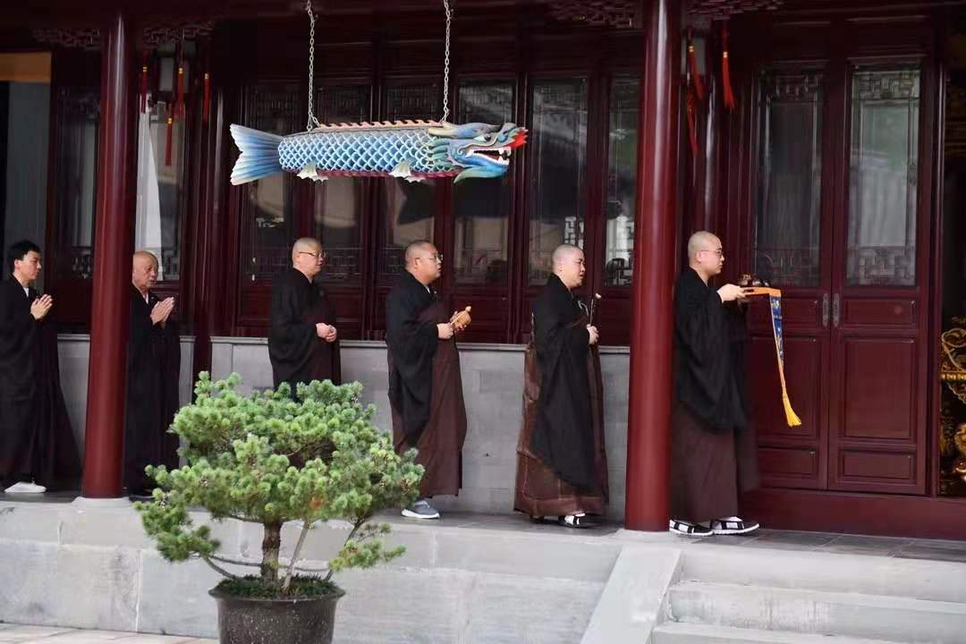 僧人礼仪,与信佛的人相处注意什么