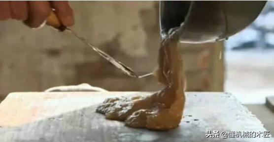 粘玻璃与木头用什么胶水,什么胶水粘木头最好防水