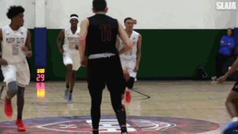 李宁2020新签约的球星是谁,新秀签李宁