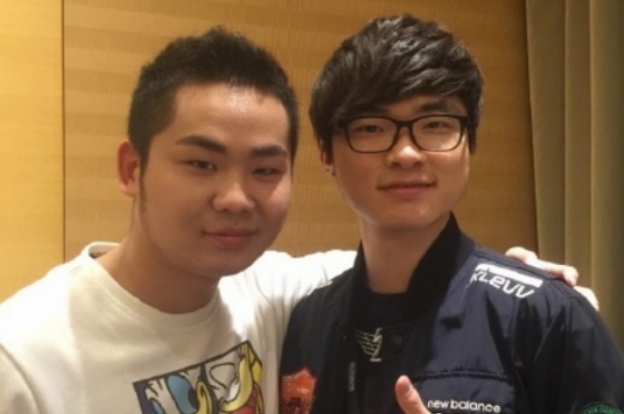 余小c打游戏没喷过人,余小c打键盘集锦