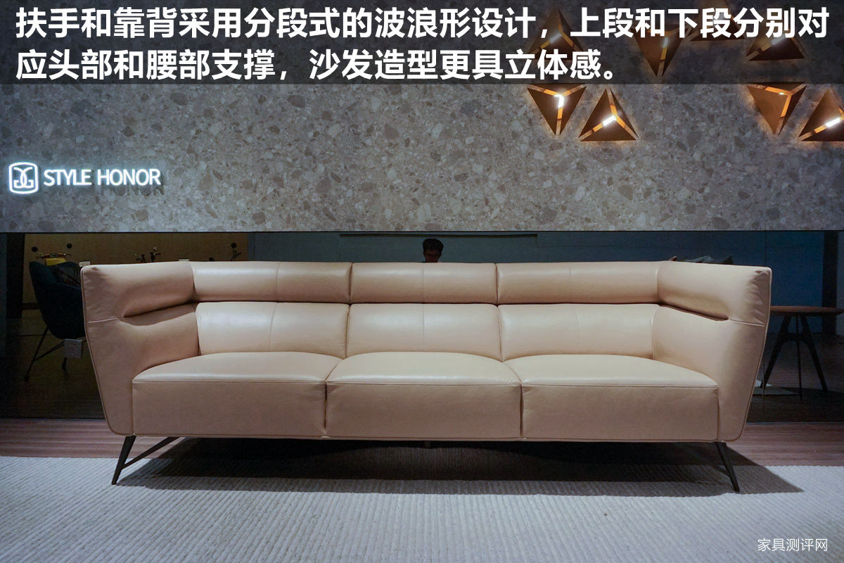 格调沙发哪个系列好用,黑白灰风格沙发搭配暖色沙发