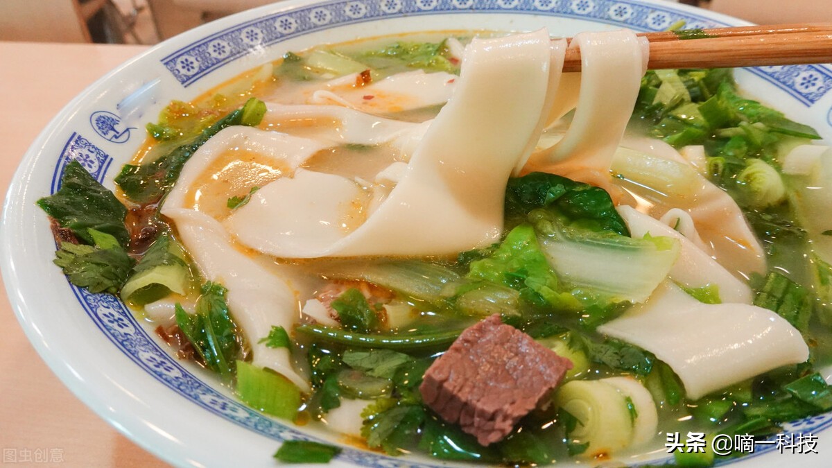 北京美食探店簋街火锅,北京美食探店串串香甜品自助