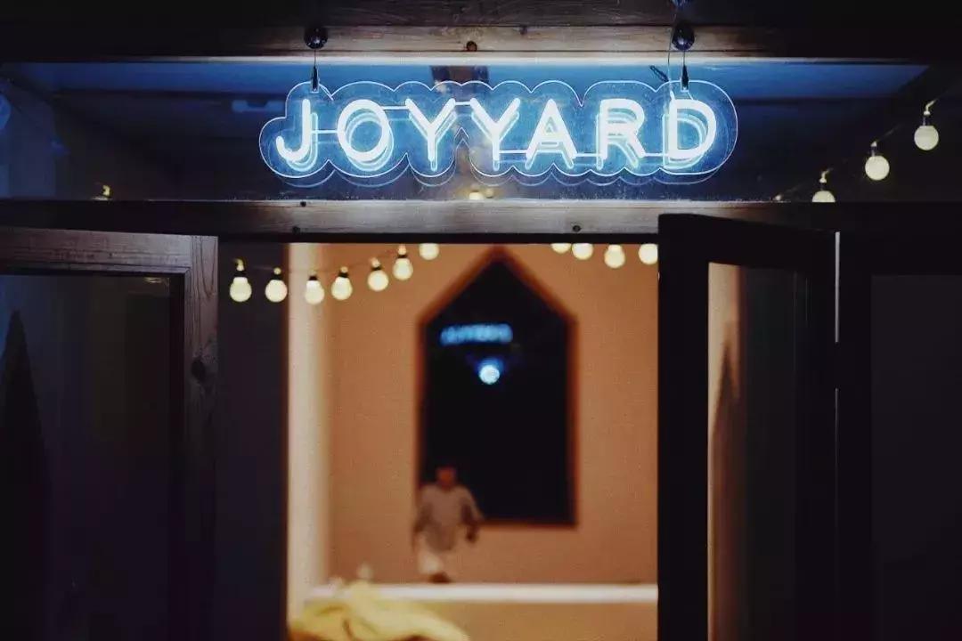 我们不是网红店只是街边的普通店,不是网红店胜似网红店