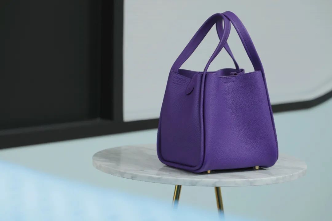 这款经典百搭千元职场包包，双11我为啥最推荐入手？