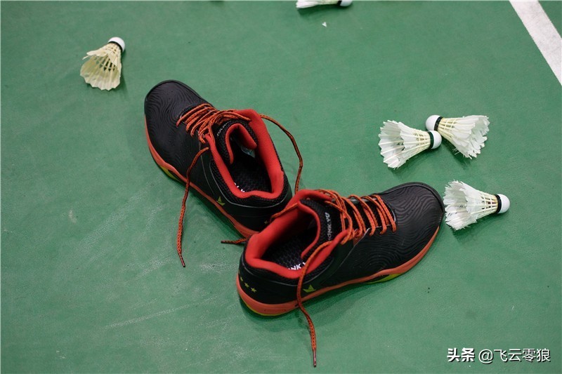 入门羽毛球鞋测评,羽毛球鞋排行榜前十名中羽