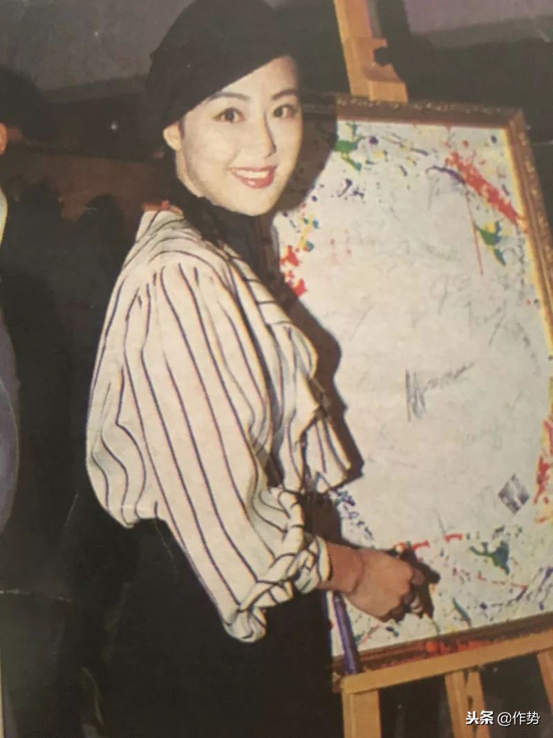 两位前任破产，自己一边还债一边买买买，这个传奇名媛真的了不起