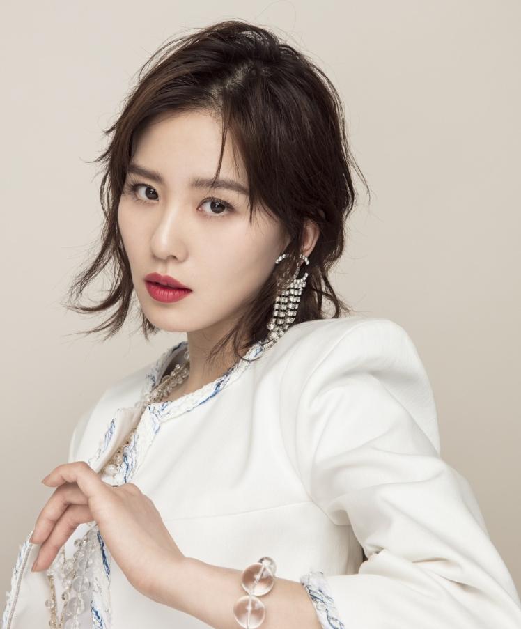 年轻女性为钱焦虑怎么办,女人花钱买什么