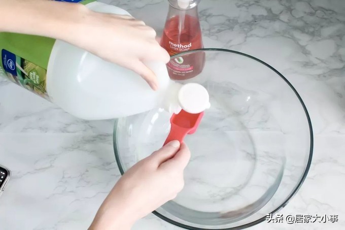 墙壁发霉脏怎么刷,家里墙壁脏自己怎么重新刷