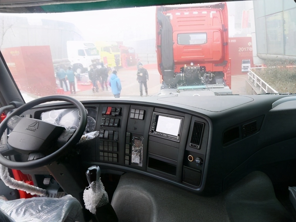 拉快递哪款车最省油,拉快递最好的车型