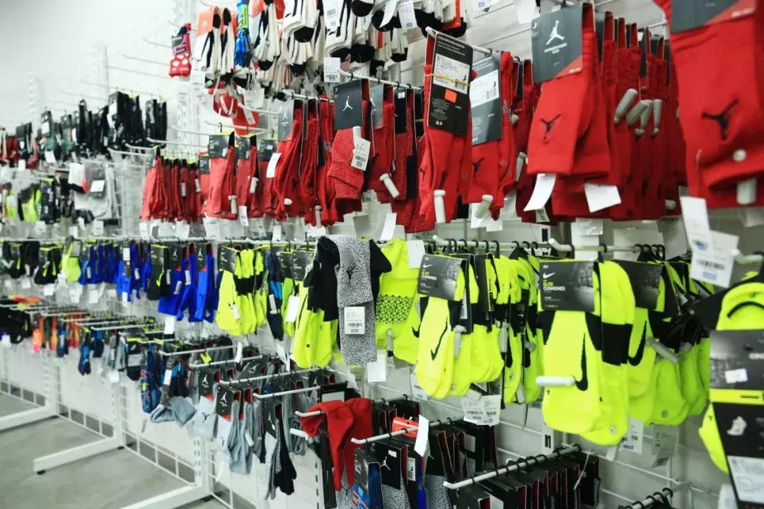 天津5000平米折扣卖场,天津大卖场