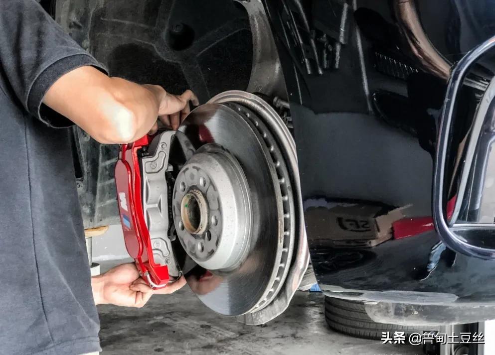 卡钳改装活塞面积如何选,单活塞卡钳怎么升级