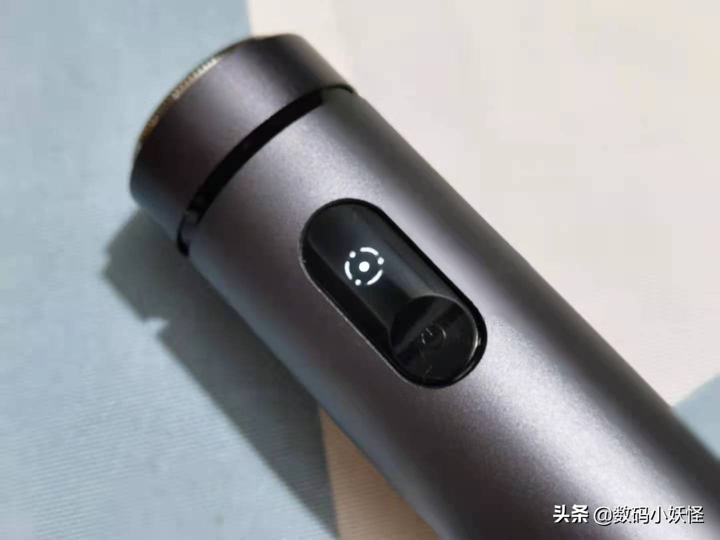 华为剃须刀艾优和dynacare哪个好,dynacare涡轮六叶剃须刀刀头