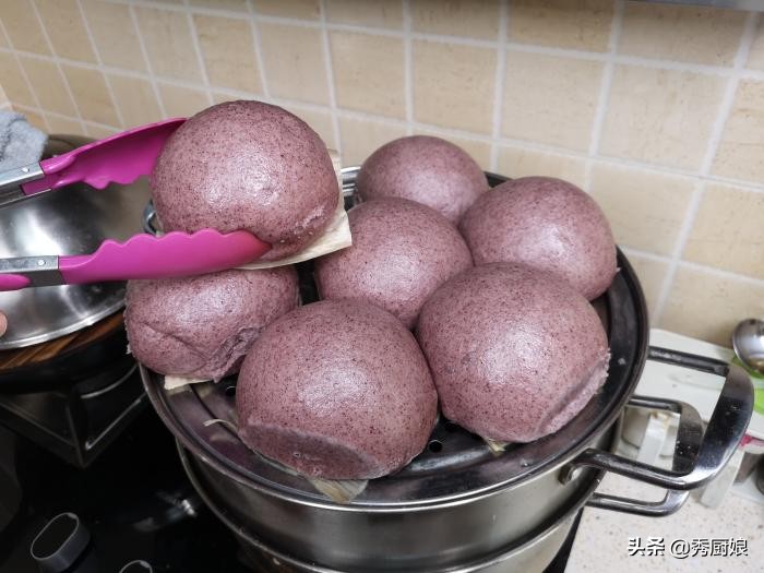 发馒头除了酵母还要加小苏打吗,做500克的馒头酵母小苏打配方