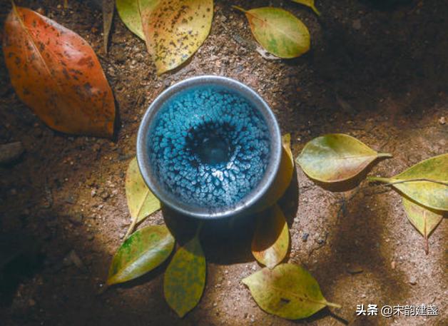 建盏喝茶的好处有哪些,什么样的建盏喝茶好