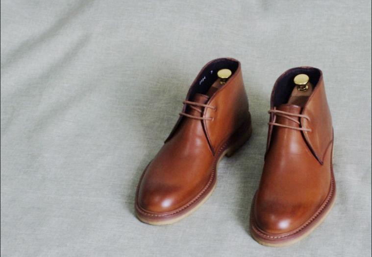 喜新不厌旧:一天一双靴子一个造型,除夕到初六各场合全适配