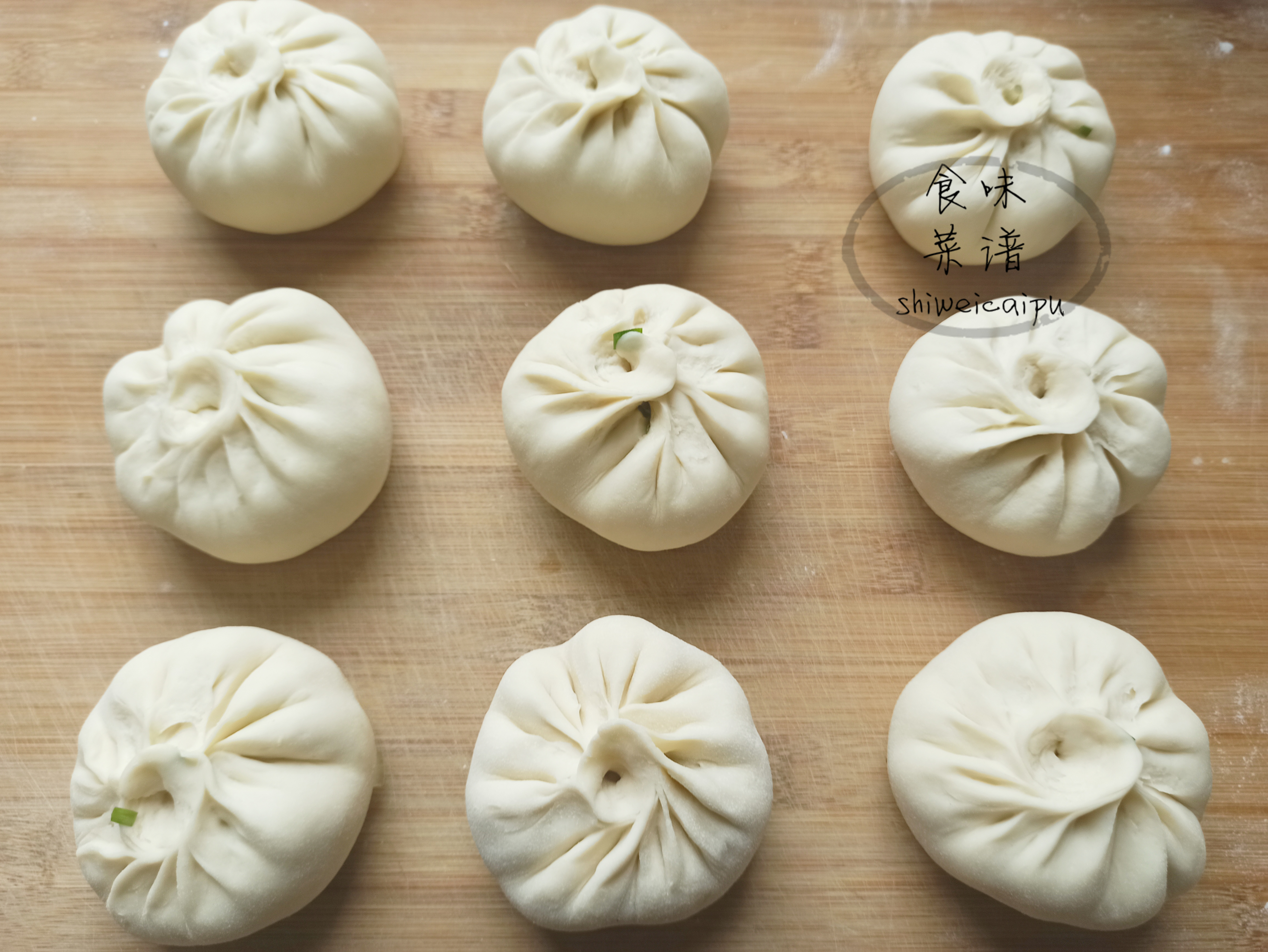 蒸包子用热水还是冷水下锅包子软,发面的素包子是热水蒸还是冷水蒸