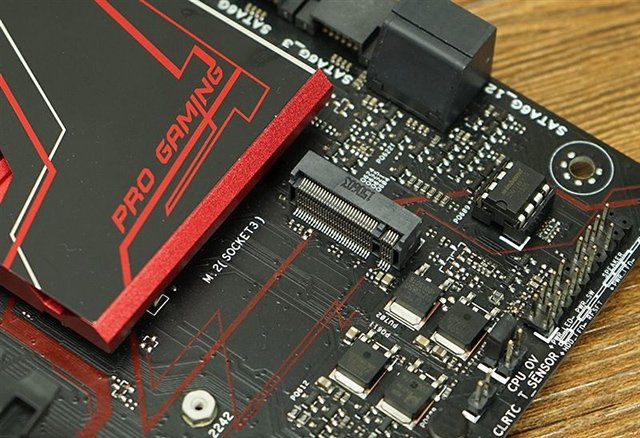 h410m主板和b460哪个好,主板h410m和b460m供电对比